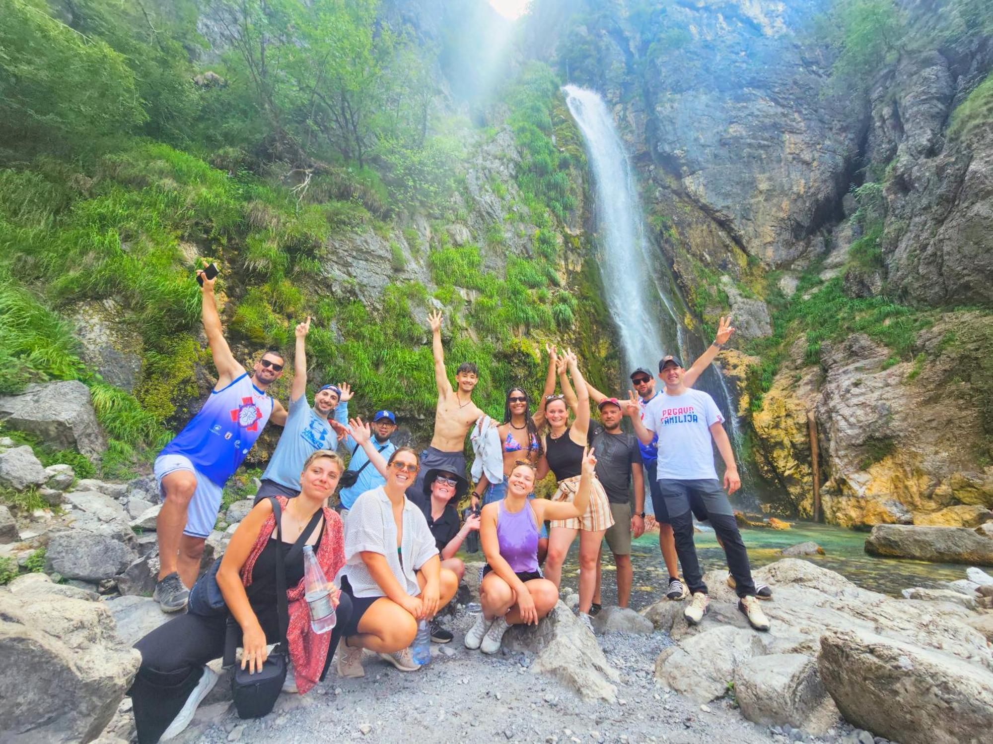 Shkodra Hostel & Day Tours Экстерьер фото