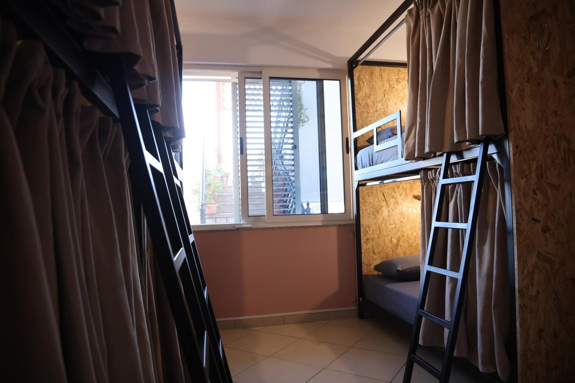 Shkodra Hostel & Day Tours Экстерьер фото